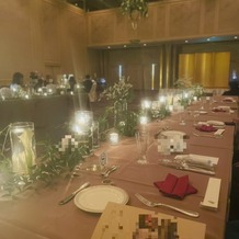 シェラトン・グランデ・オーシャンリゾートの画像｜会場装花
会場中央流しテーブル