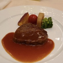 ホテル大阪ガーデンパレスの画像｜お肉料理です。