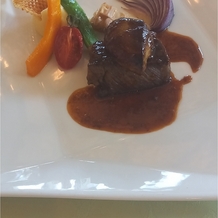 ホテルモントレエーデルホフ札幌の画像｜フォアグラとステーキ
ソースがとても美味しくてパンとの相性が良い