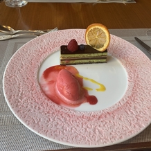ホテルモントレ京都の画像｜試食したデザートです。