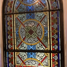 ホテルモントレ仙台の画像｜チャペルのステンドグラス
