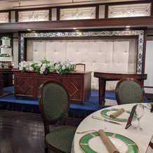 ホテルモントレ仙台の画像｜試食を行った披露宴会場です。
広い会場で、厳かでアンティーク調な内装がとても綺麗でした