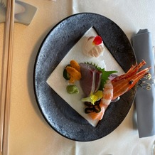 HOTEL NEW OTANI SAGA（ホテルニューオータニ佐賀）の画像｜新鮮でとても美味しいお刺身でした。お皿の右側にのっている海藻が、『祝』になってます！