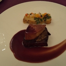 名古屋東急ホテルの画像｜国産牛フィレ肉のポワレ　フォアグラとのマリアージュ　赤ワインソース