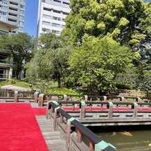 東郷神社／東郷記念館の画像｜参進する中庭