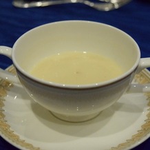 ヨコハマ グランド インターコンチネンタル ホテルの画像｜オニオンのクリームスープです。