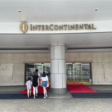 ヨコハマ グランド インターコンチネンタル ホテルの画像｜ホテル入り口