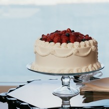 ヨコハマ グランド インターコンチネンタル ホテルの画像｜ウエディングケーキ