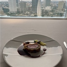 ヨコハマ グランド インターコンチネンタル ホテルの画像｜景色の良いお部屋で試食しました。
コース料理のメインをこれにしたいと思えるほど美味しかったです。
