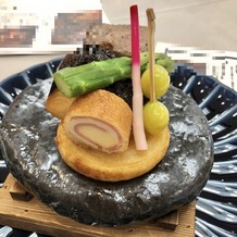 乃木神社・乃木會館の画像｜牛肉、お魚、野菜等のプレート