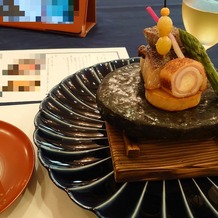 乃木神社・乃木會館の画像｜メインのお肉料理です。