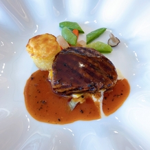 スイスホテル南海大阪の画像｜メイン料理のお肉