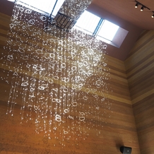 サンフィレール岡崎の画像｜挙式会場の天井