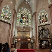 マリエカリヨン名古屋の画像｜ステンドグラスが素敵な教会