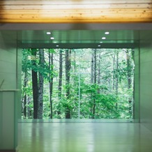 ニドムリゾートウエディングの画像|森彩の教会