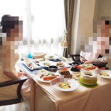 ベルナール鶴岡の画像｜披露宴中に食べられないため、披露宴後に温かい料理を提供してくれる。ゆっくり食べられた。