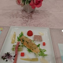 ベルナール酒田の画像｜メイン料理の試食
盛り付けが丁寧