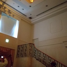 ピアザ ララ ルーチェの画像｜階段