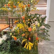 スイート ヴィラ シーンズの画像｜高砂席のお花です。素敵でした♪