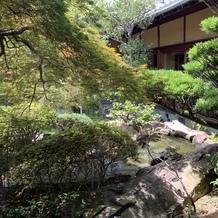 ＴＨＥ ＧＡＲＤＥＮ ＤＩＮＩＮＧ 弓絃葉の画像