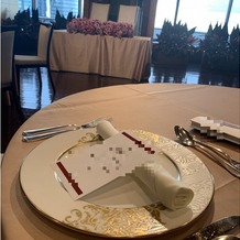名古屋マリオットアソシアホテルの画像｜料理をいただいた会場とテーブルセット