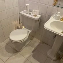 ジャルダン・ドゥ・ボヌールの画像｜トイレは温水便座ではないので冷たかったです。