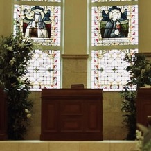 ミ・ピアーチェの画像｜祭壇もナチュラル