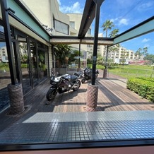 THE LUIGANS Spa &amp; Resort（ザ・ルイガンズ. スパ ＆ リゾート）の画像｜愛車であるバイクを2台おかせてもらいました！