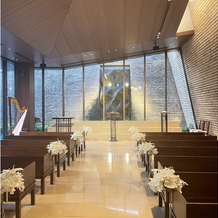 オリエンタルホテル 神戸・旧居留地の画像｜光が差し込むチャペル