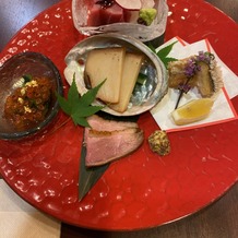 THE KAWABUN NAGOYAの画像｜前菜の盛り合わせ。鮑が絶品。いくらと小松菜の和え物、お出汁が上品で臭みなくて、美味しかったです。