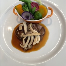 世田谷美術館レストラン ル・ジャルダンの画像｜肉料理