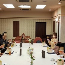 モルトン迎賓館 青森の画像｜挙式後の食事会(モルトン迎賓館の一室)