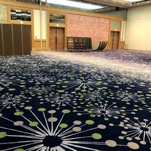 東武ホテルレバント東京の画像｜花火をモチーフにした床