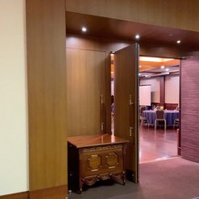 ロイヤルパインズホテル浦和の画像｜披露宴会場入り口
