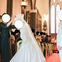 ＳＴ. ＭＡＲＧＡＲＥＴ　ＷＥＤＤＩＮＧ（セント・マーガレット　ウエディング）の画像｜ベールダウン