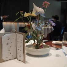 三瀧荘の画像｜ゲストテーブル装花