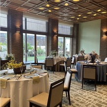 アマンダンテラス（ＡＭＡＮＤＡＮ　ＴＥＲＲＡＣＥ）の画像｜披露宴会場