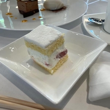 京都　北山モノリス（ＫＹＯＴＯ　ＫＩＴＡＹＡＭＡ　ＭＯＮＯＬＩＴＨ）の画像｜ウェディングケーキ