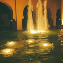 ヴィラ・グランディス　ウエディングリゾート　FUKUIの画像｜外の噴水