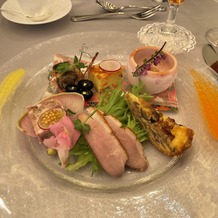 ヴィラ・グランディス　ウエディングリゾート　TOYAMAの画像｜前菜から大満足