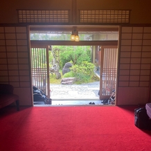 桜鶴苑（おうかくえん）の画像｜玄関