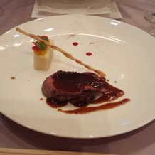 ホテル雅叙園東京の画像｜試食三品目　洋食　ヒレ肉バルサミコトリフソース