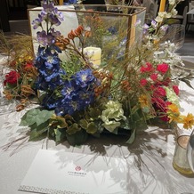 ホテル雅叙園東京の画像｜試食した際のテーブル装花です