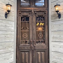 ザ・ラシュランコートの画像｜ミレニアム会場の入り口のドア
