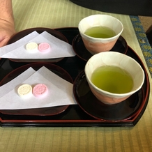 検見川神社の画像｜待っている間にいただいたお茶菓子