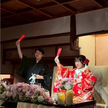 FUNATSURU KYOTO KAMOGAWA RESORT （国登録有形文化財）の画像｜洋装も和装も両方可愛く、会場にもとてもあいました。