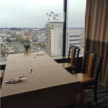 掛川グランドホテルの画像｜レストランの席