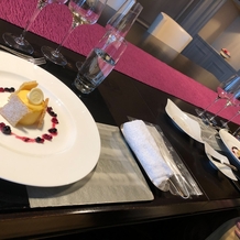 セント レジス ホテル 大阪の画像｜ふわふわのケーキがベリーとマッチしていました。