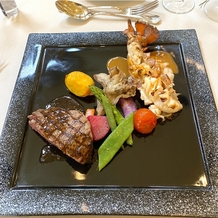 ルーデンス立川ウエディングガーデンの画像｜五感で楽しめるお料理です。パフォーマンスも素敵でした