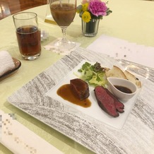 東京大神宮／東京大神宮マツヤサロンの画像｜試食のメイン料理(肉料理食べ比べ)